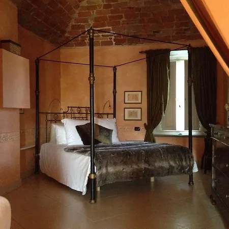 ベッド・アンド・ブレックファスト Il Convento Montegrosso dʼAsti